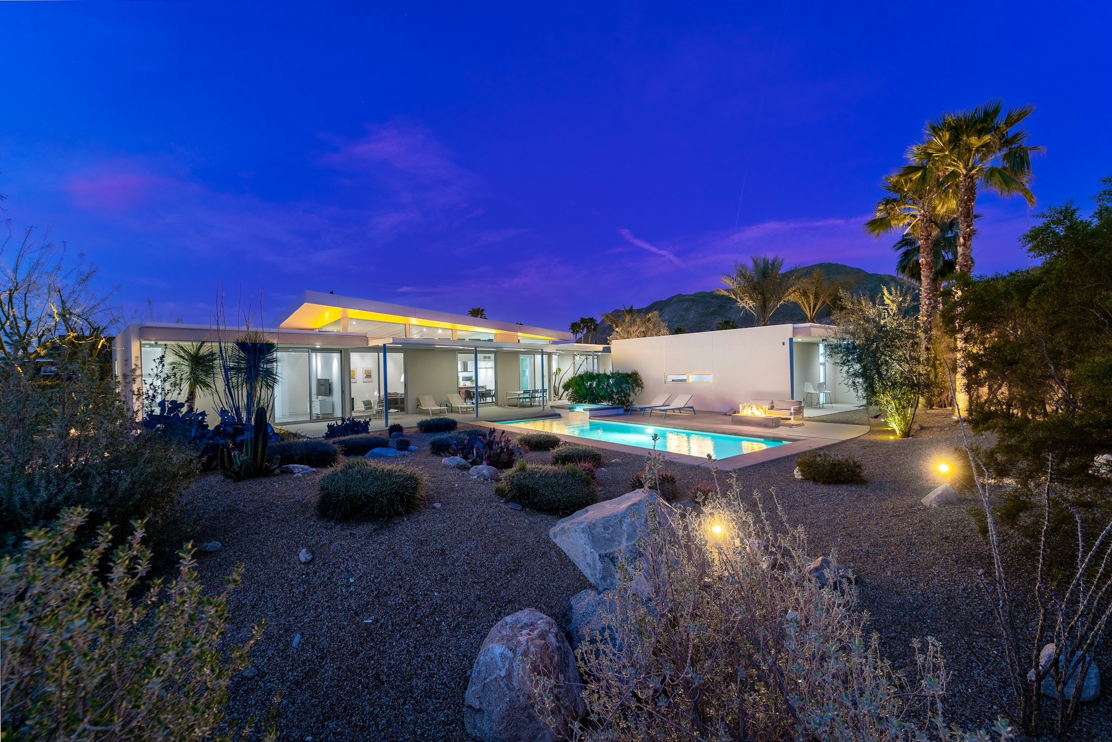 Contemporary desert home with outdoor living space